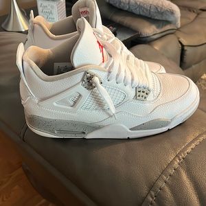 Jordan 4’s